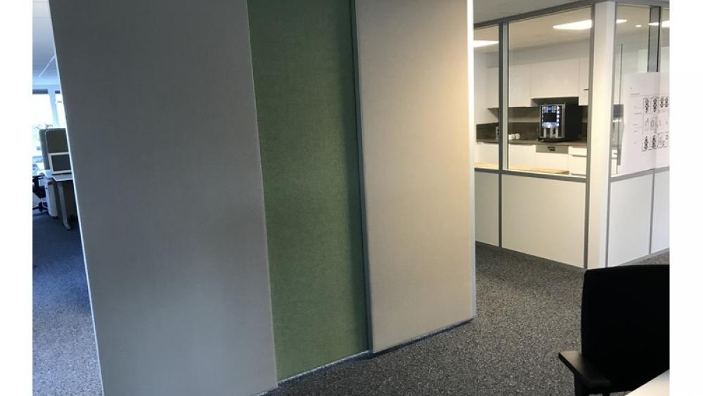 Raumteiler & Whiteboard in Einem 5